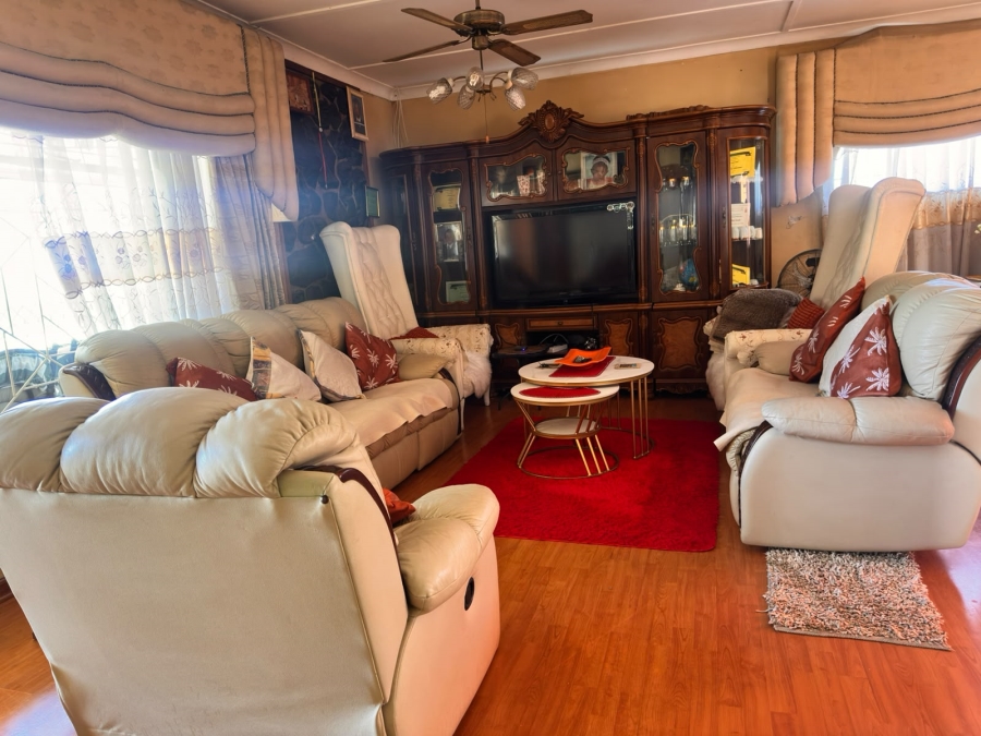 4 Bedroom Property for Sale in West Bank Eastern Cape
